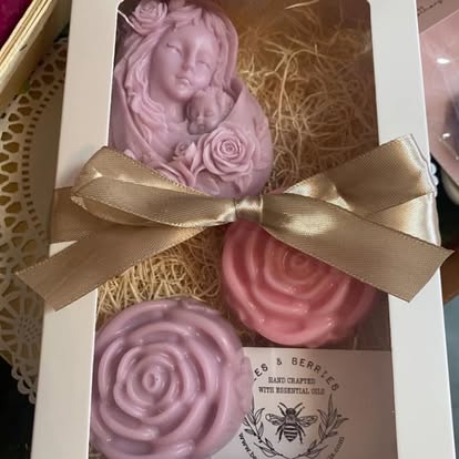 Virgin Mary Gift Box